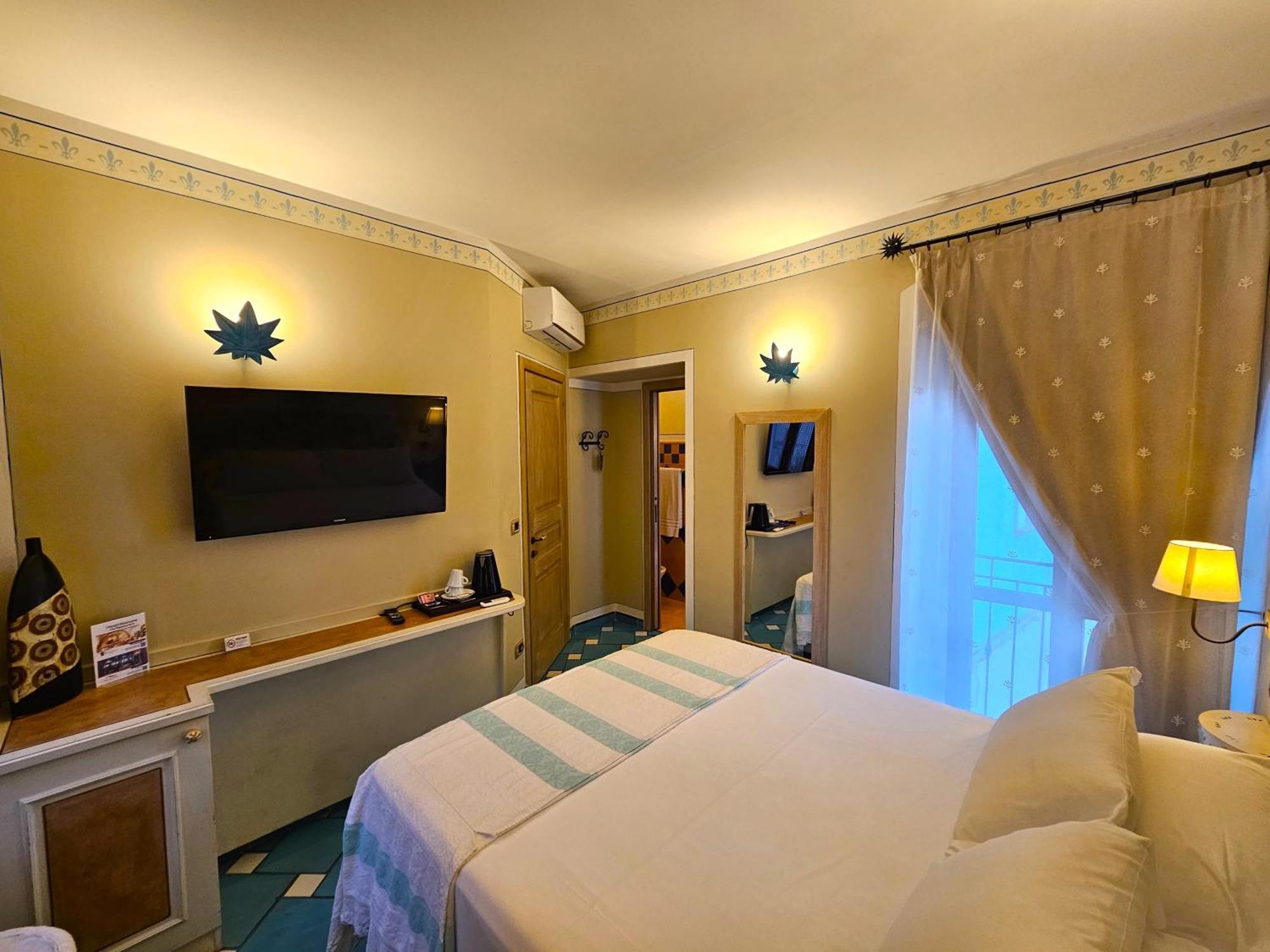 Residenza Sveva Bed and Breakfast Termoli Exteriör bild